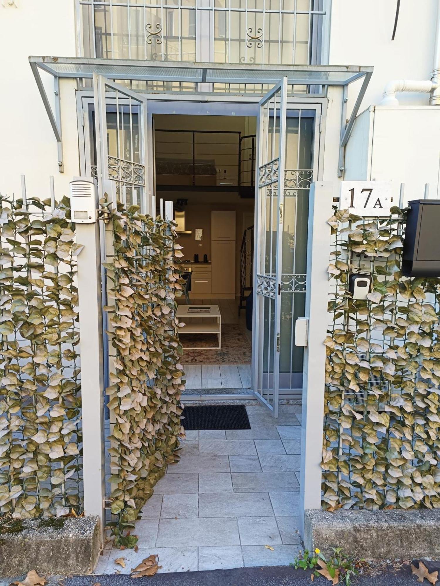 Yr Apartments Milan - Bocconi المظهر الخارجي الصورة